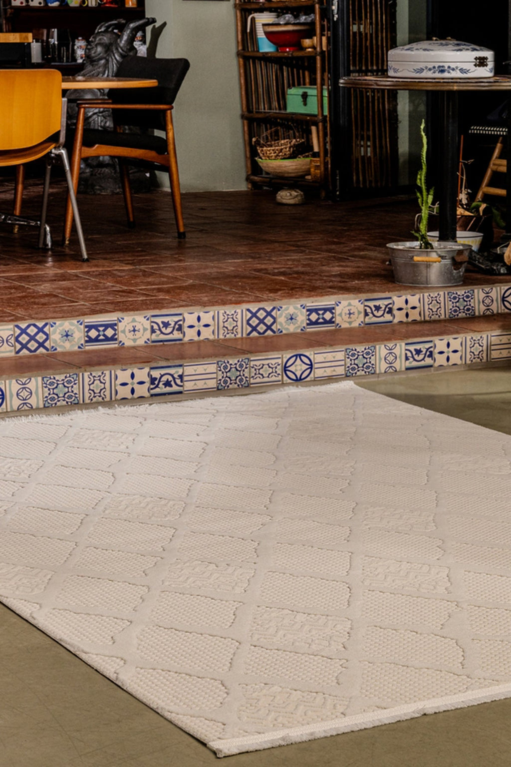 Cazibe Bej Modern Halı