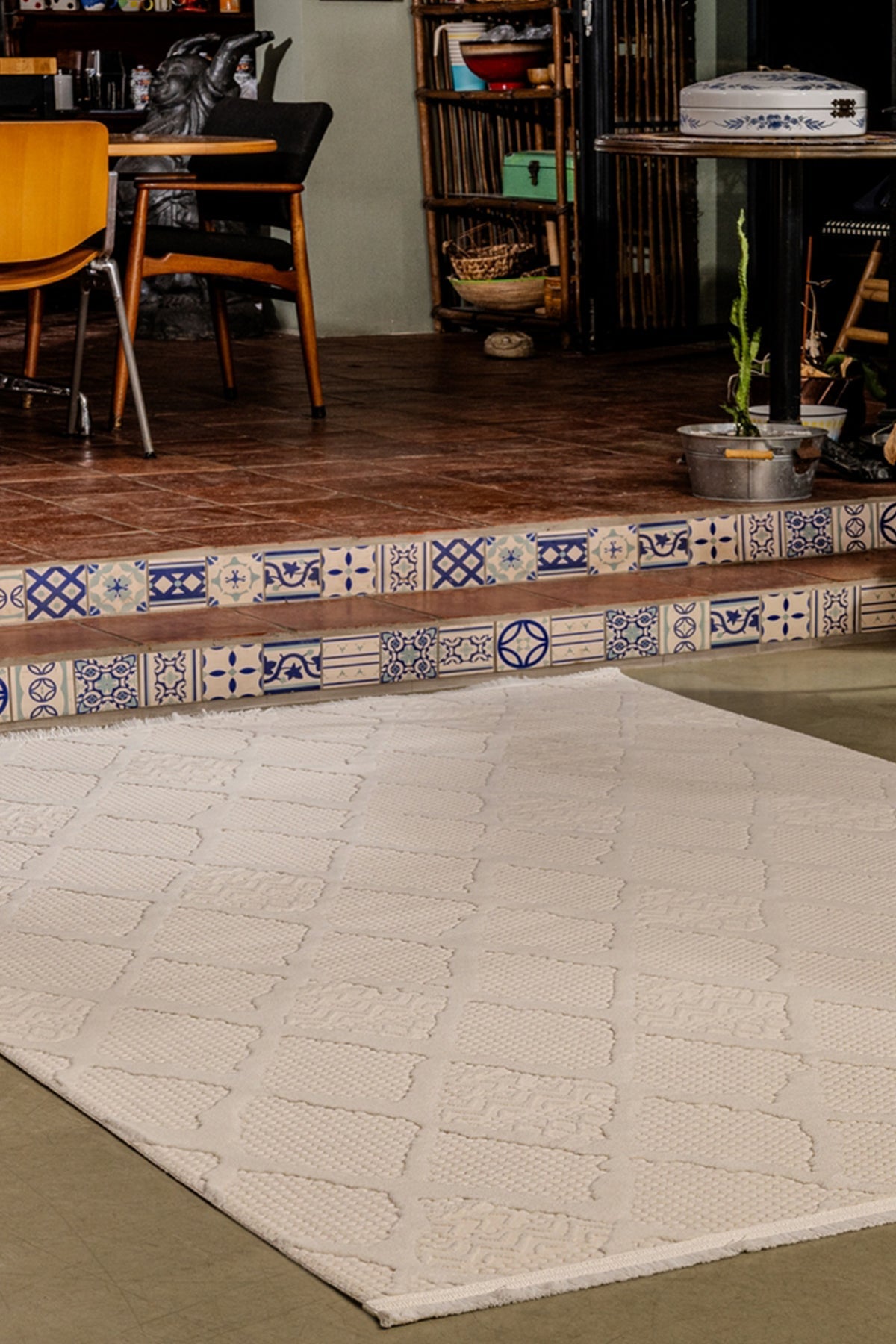 Cazibe Bej Modern Halı