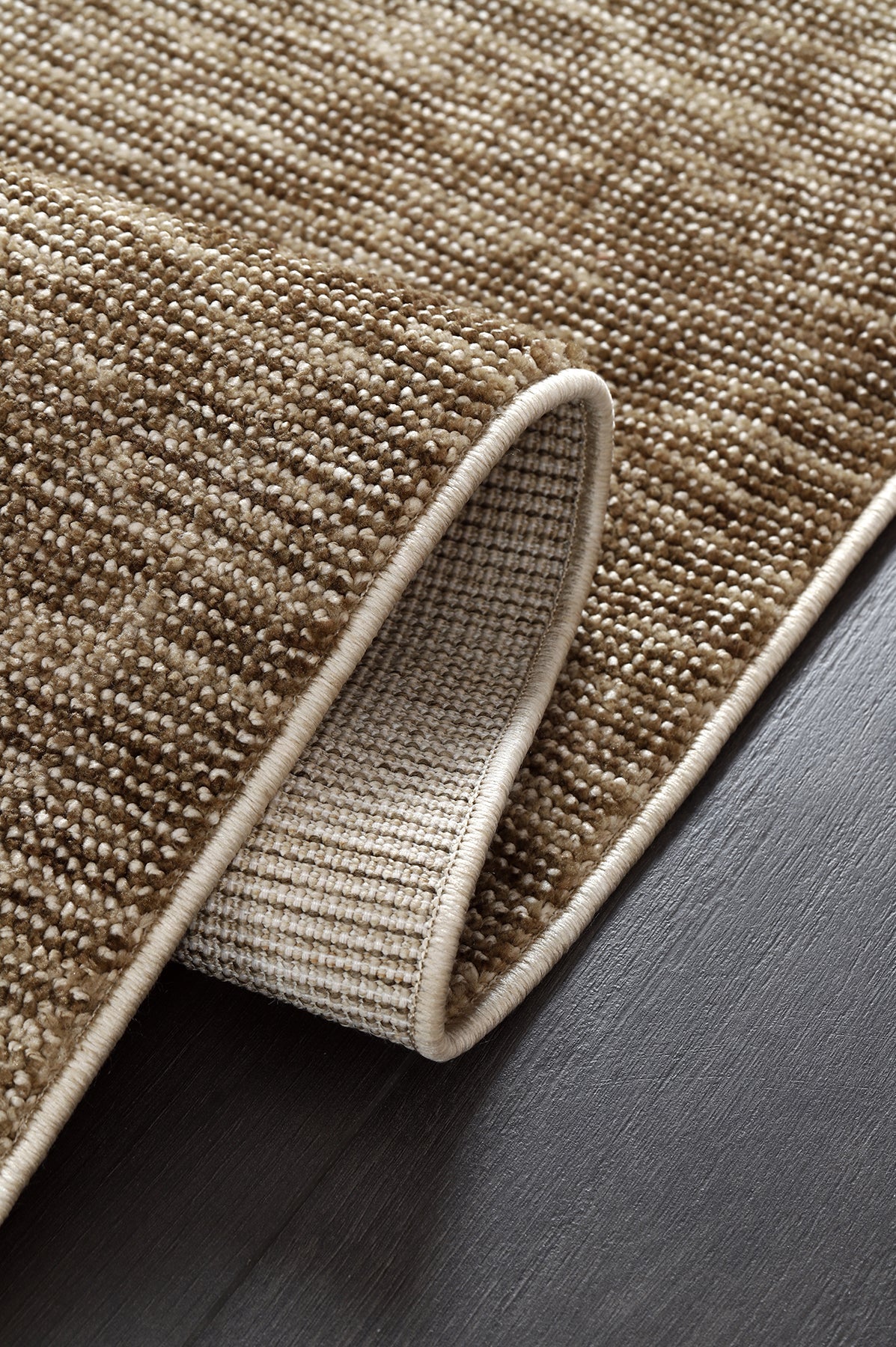 Antik Kahverengi Kilim Desenli Halı